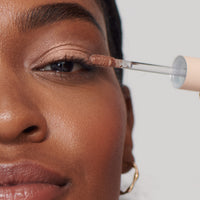 Liquid Powder Chromatic Eye Tint