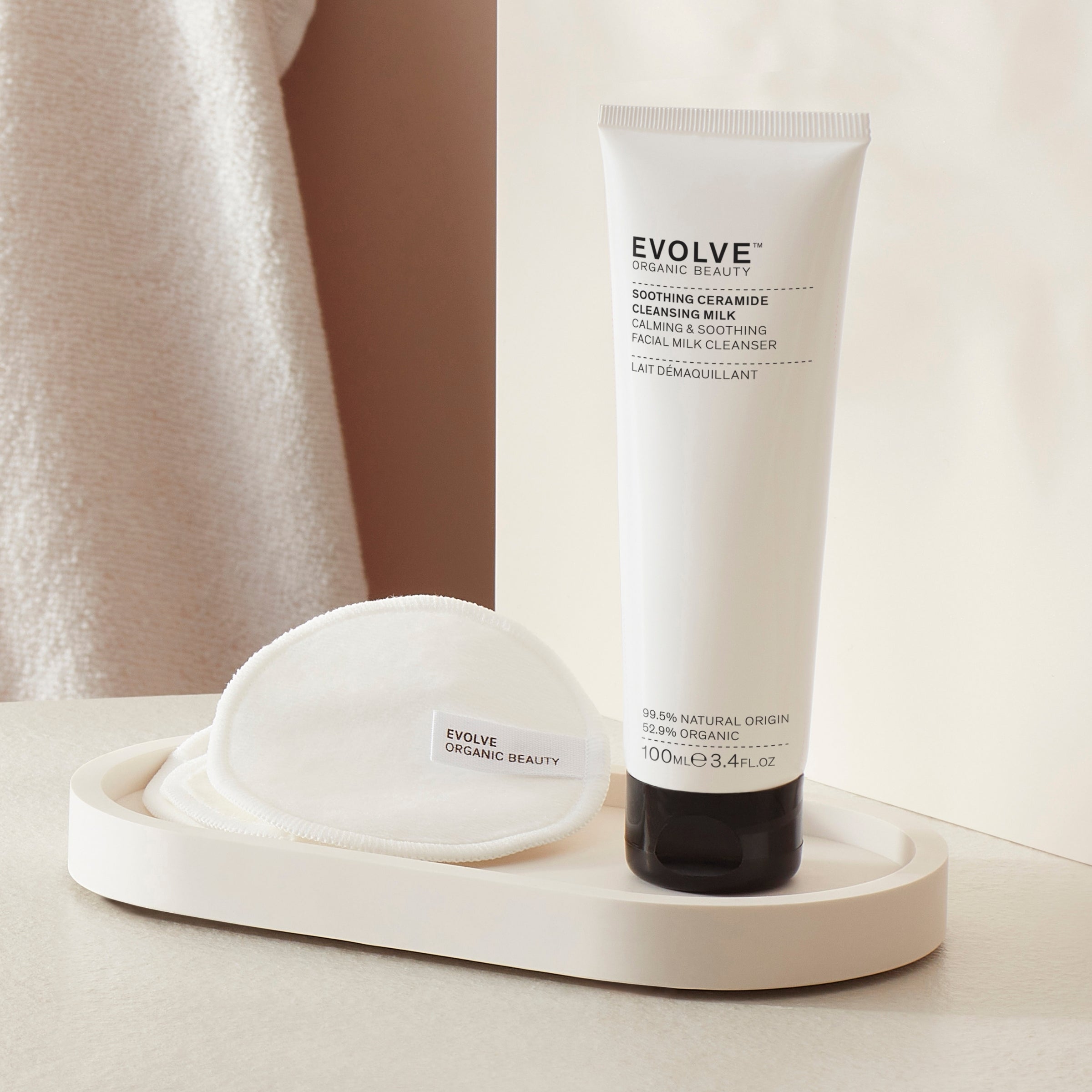 Evolve Soothing Ceramide Cleansing Milk